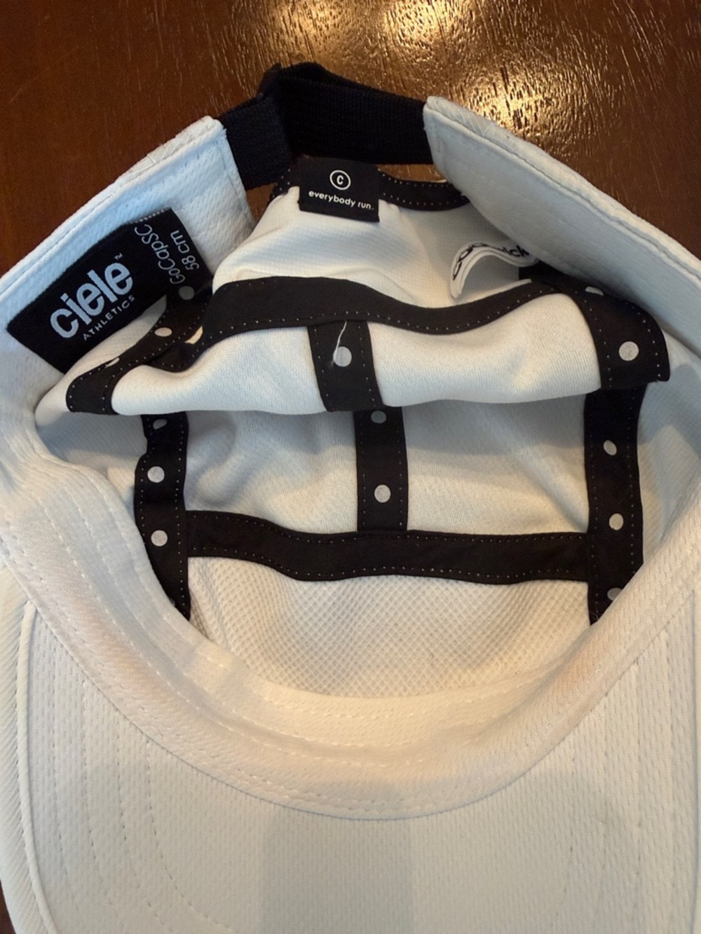 Ciele GoCapSC White Running Cap OS - Picture 2 of 4